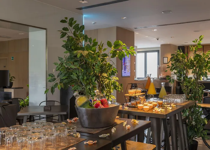 H10 Hotel